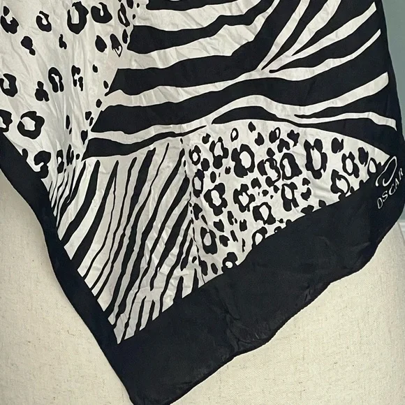 Oscar De La Renta Vintage Silk Scarf Animal print zebra leopard black white - Picture 9 of 10